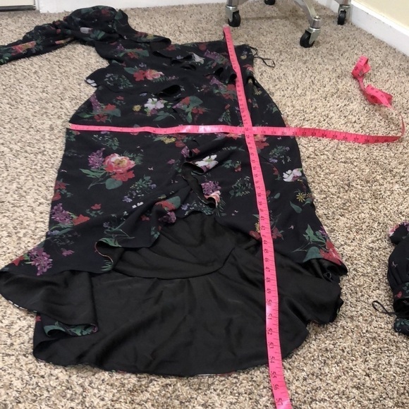 AMUR Pasqualena Midi Dress Size 10 Black Floral Ruffle Puff Sleeve One Shoulder - Picture 12 of 12